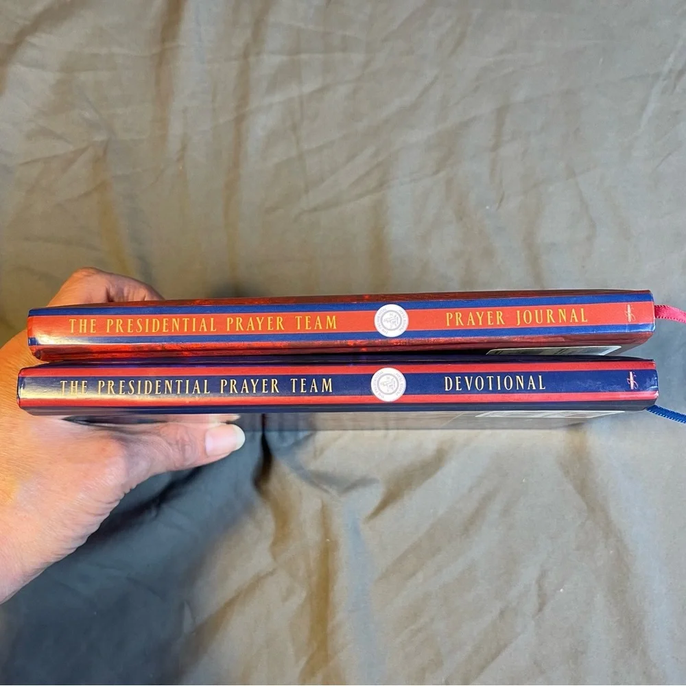 2003 The Presidential Prayer Team Prayer Journal and Devotional 2 Piece Set